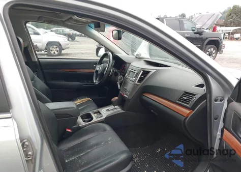 2013 Subaru Outback 2.5I Limited из США, поврежденный, VIN 4S4BRBKC0D3311817